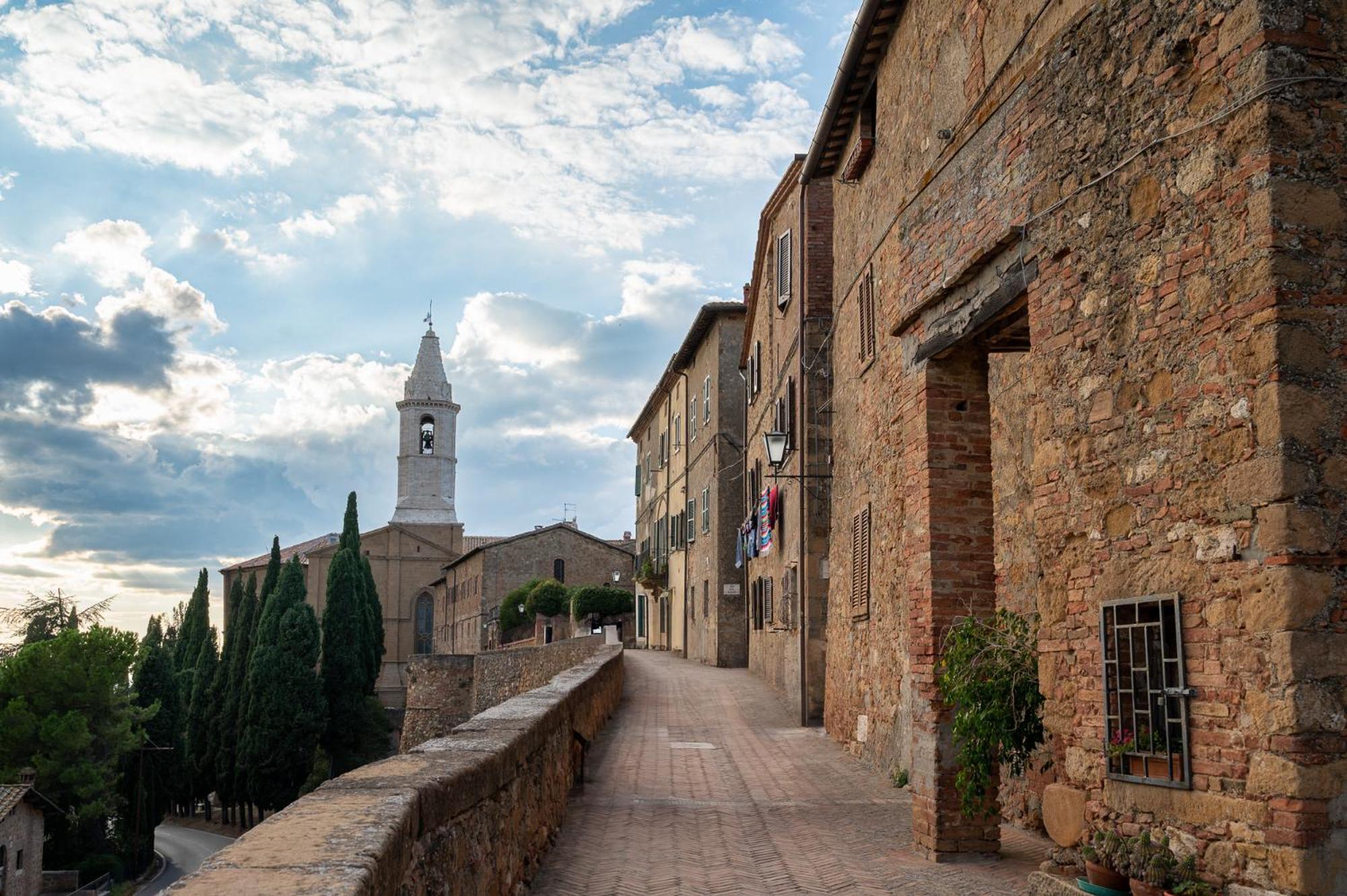 Artistica Pienza - Breathtaking Val D'Orcia View Appartement Buitenkant foto